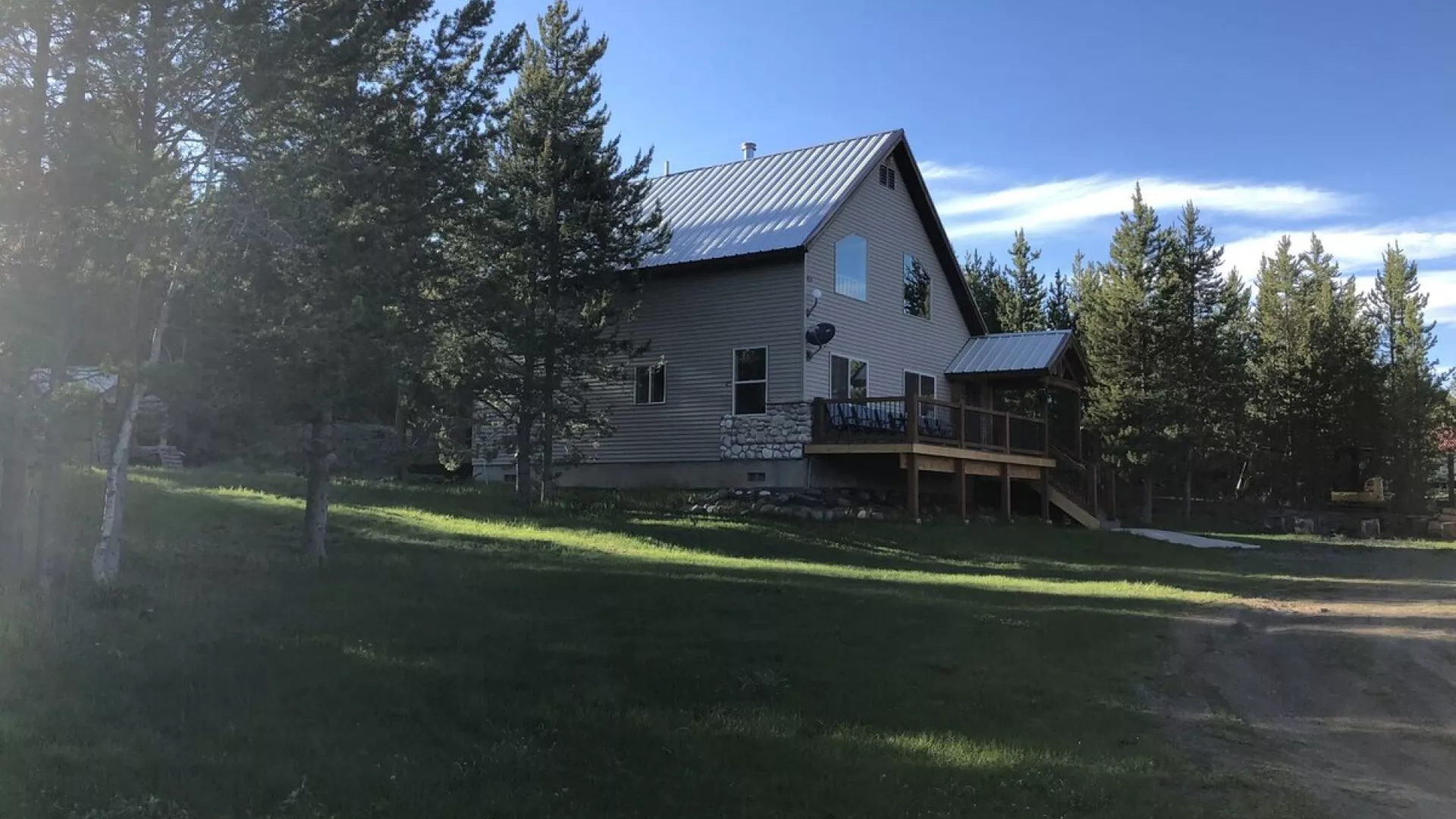 Bear Creek Inn is nestled in the beautiful pine trees.