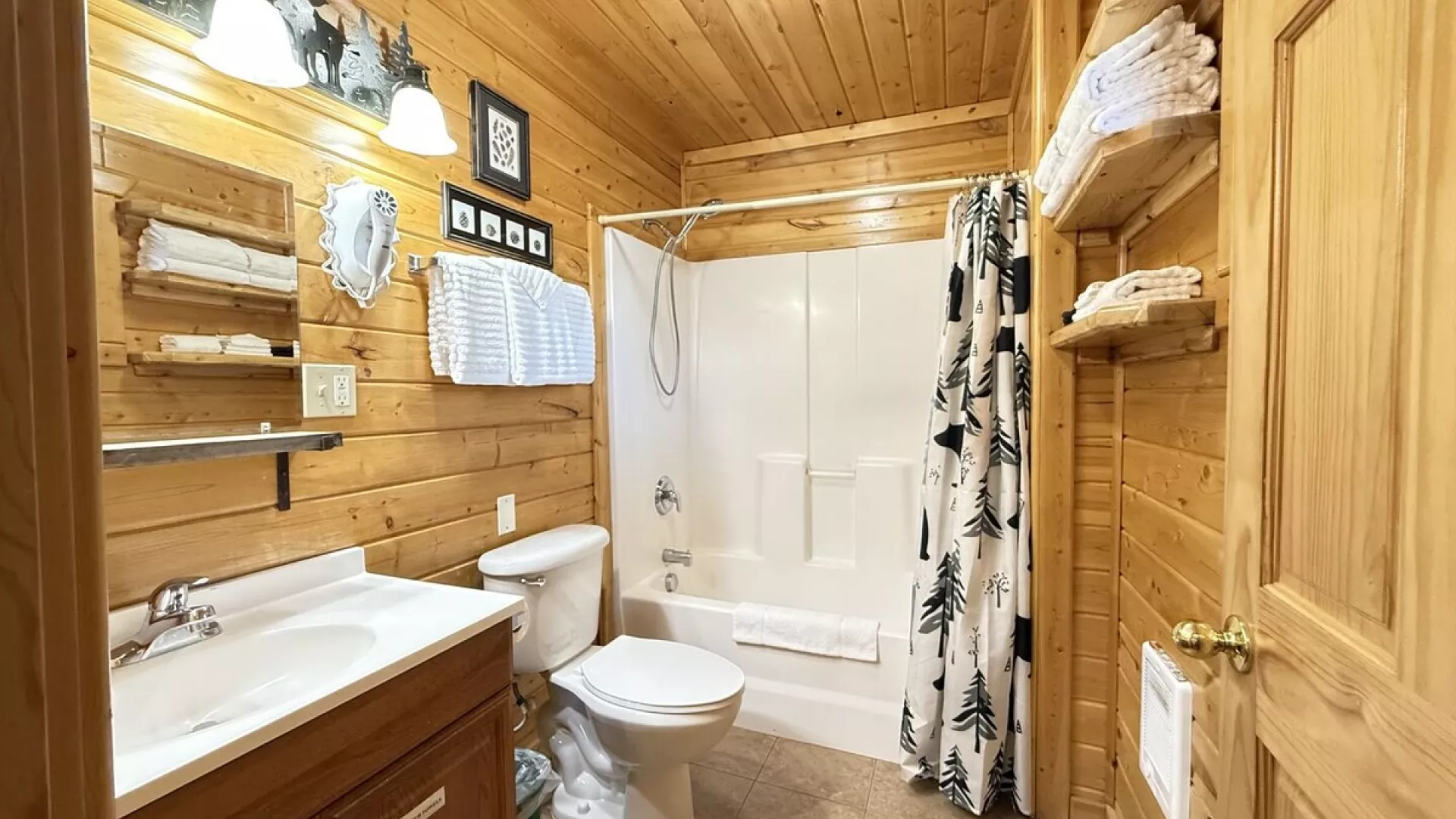Store your belongings on the shelves and under the sink during your stay.