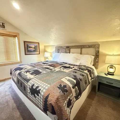 Welcome to this cozy bedroom located upstairs.
