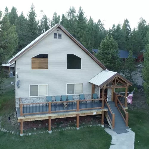 Welcome to Bear Creek Inn.