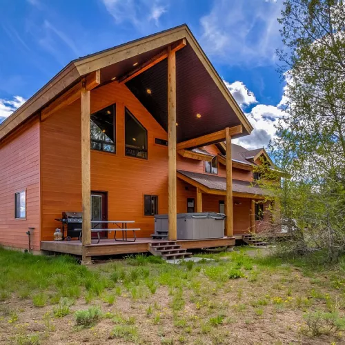 Back View of Moose Hollow.